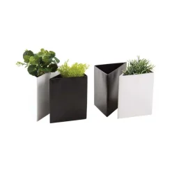 AUBRY GASPARD - Cache-pot triangulaire en métal laqué lot de 4