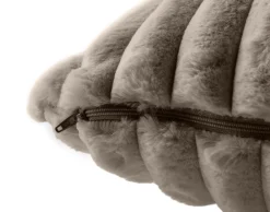 BEST MOBILIER - Sierra - coussin - en fausse fourrure côtelé - 50x50 cm