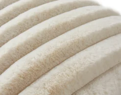 BEST MOBILIER - Sierra - coussin - en fausse fourrure côtelé - 40x40 cm