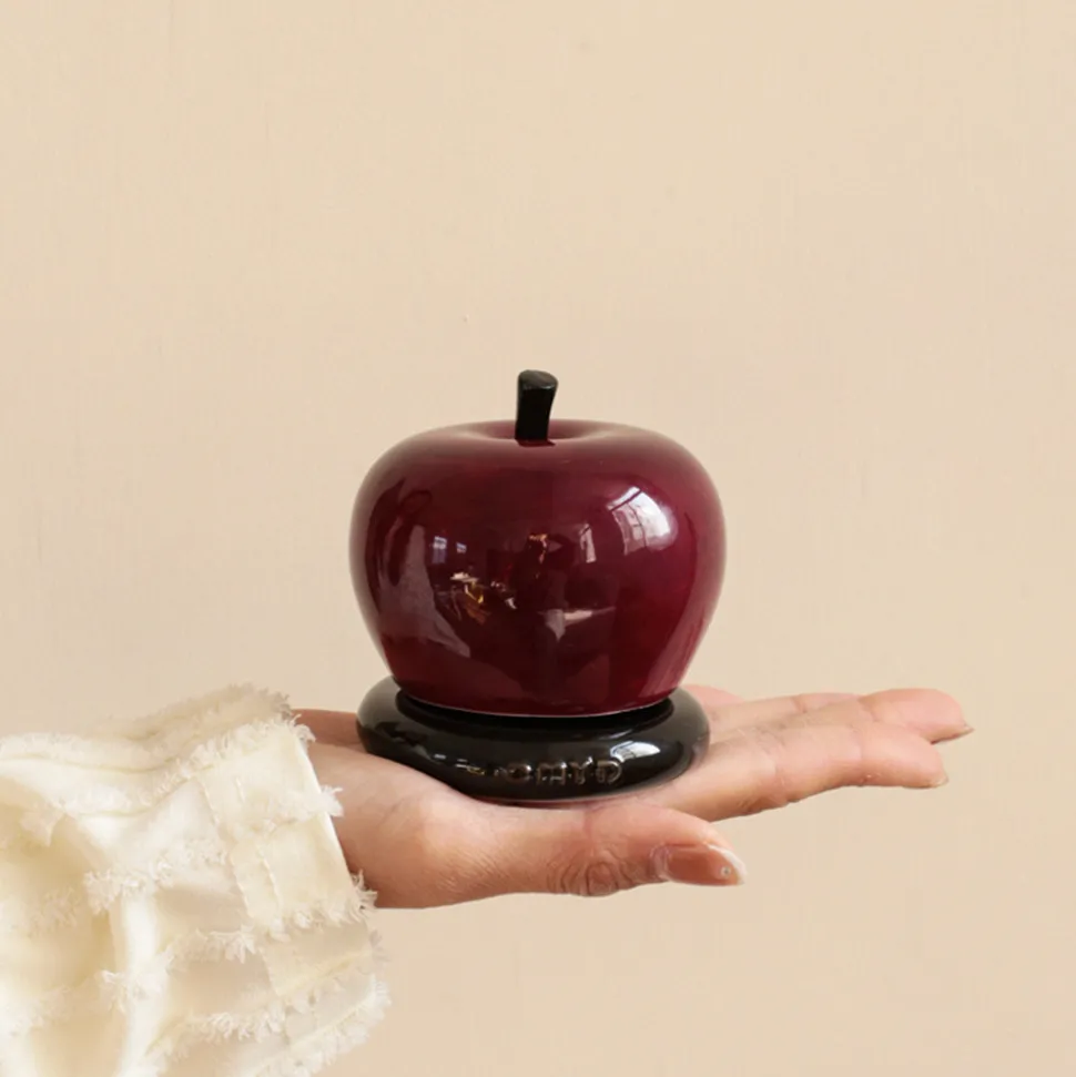 DOWNYPAWS - Pot à cure - dents en céramique en forme de pomme rouge (8x8 cm)