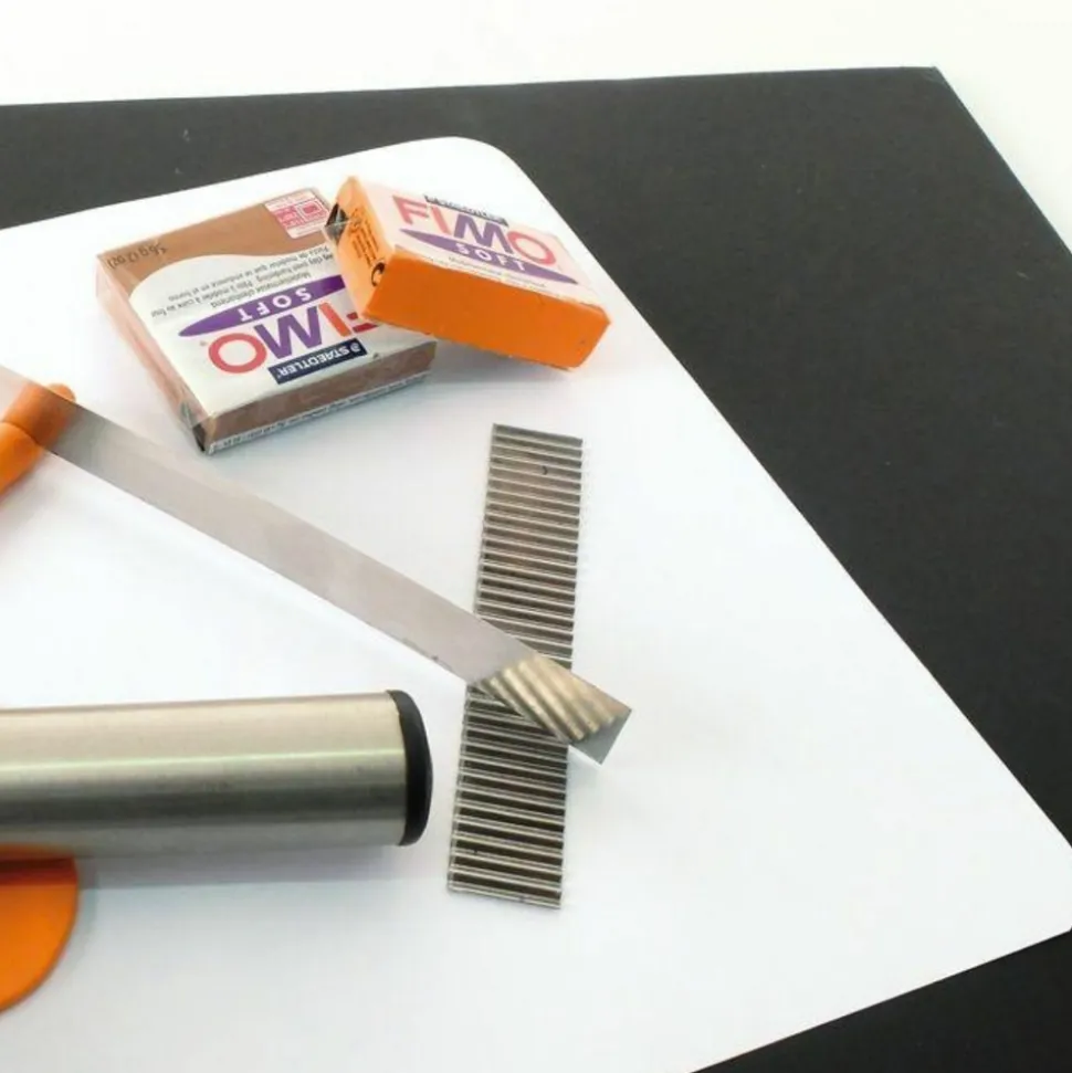 GRAINE CRÉATIVE - 2 tapis de modelage pour pâte polymère 23 x 33 cm