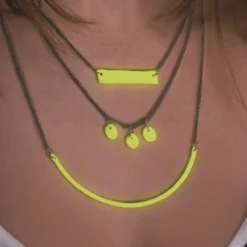 GRAINE CRÉATIVE - Kit pâte polymère fluo - faire son collier multi-ranges jaune fluo