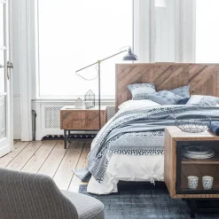 INTERIOR'S - Table de chevet 1 tiroir pieds bois marron - empreintes interior's