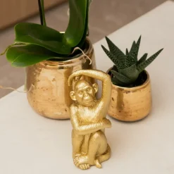 LA GREEN TOUCH - Singe assis or - figurine décorative