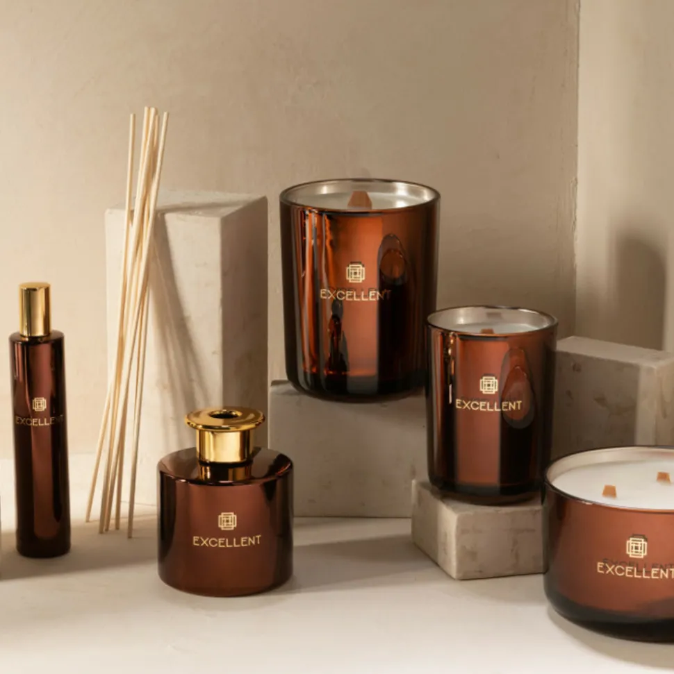 LANA DECO - Bougie parfumée "excellent" 14cm siberia fir marron