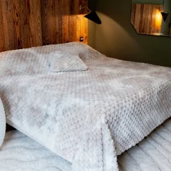LINDER - Linder - jeté de lit imitation fourrure avec relief géométrique