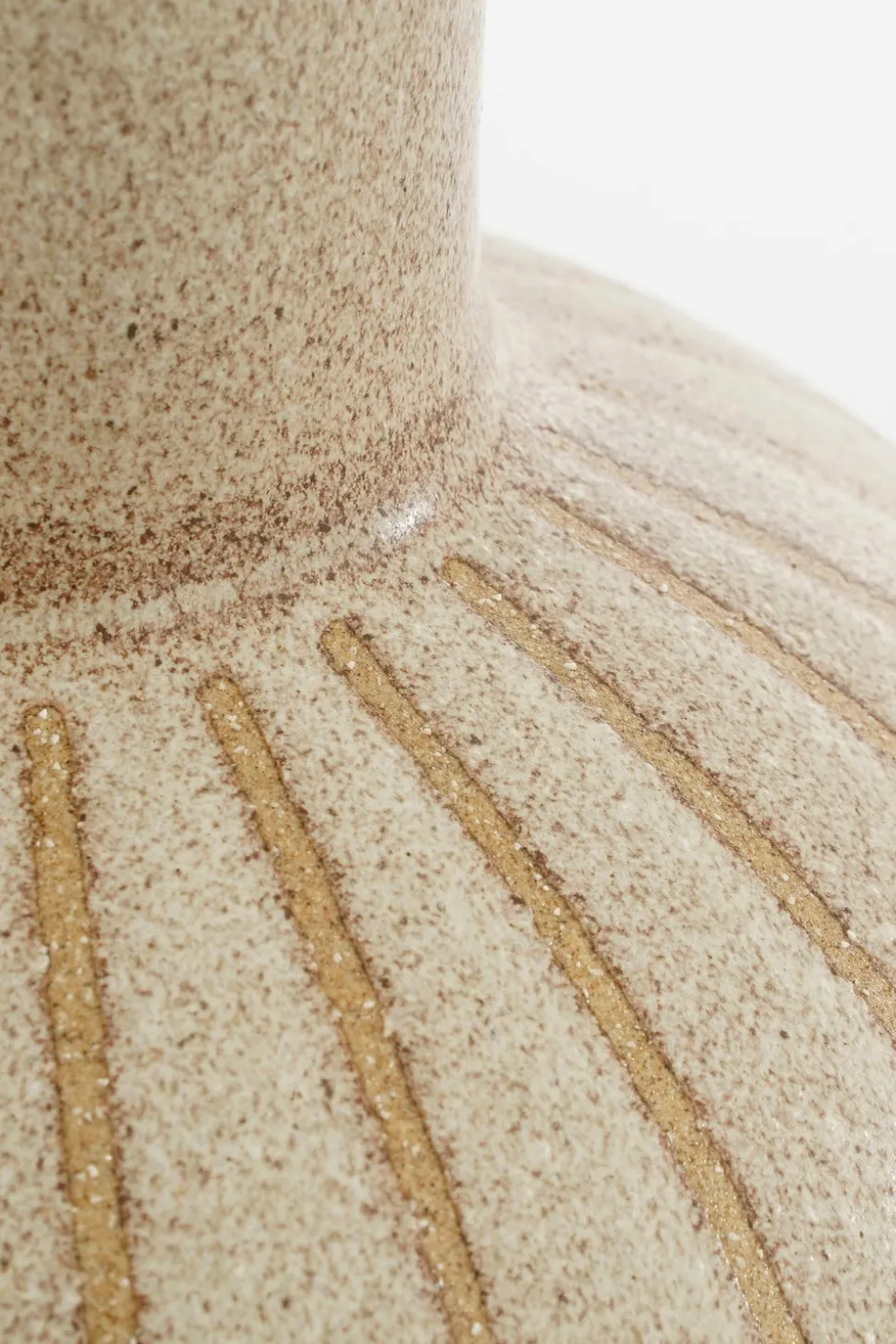 MICA DECORATIONS - Mica decorations - vase en céramique crème h52