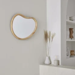 Miroir organique en bois de sapin 65cm épaisseur 3cm coloris naturel idéal entrée. Chambre ou salle de bain