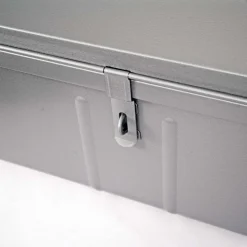 PIERRE HENRY - Lot de 2 coffres en métal habitat