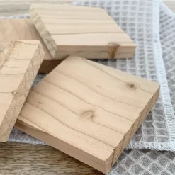 REDECKER - Sachet de 4 plaquettes en bois de cèdre anti-mites pour le linge