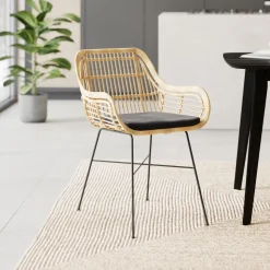 RENDEZ-VOUS DÉCO - Chiloe - chaise en rotin naturel et pieds en métal noir