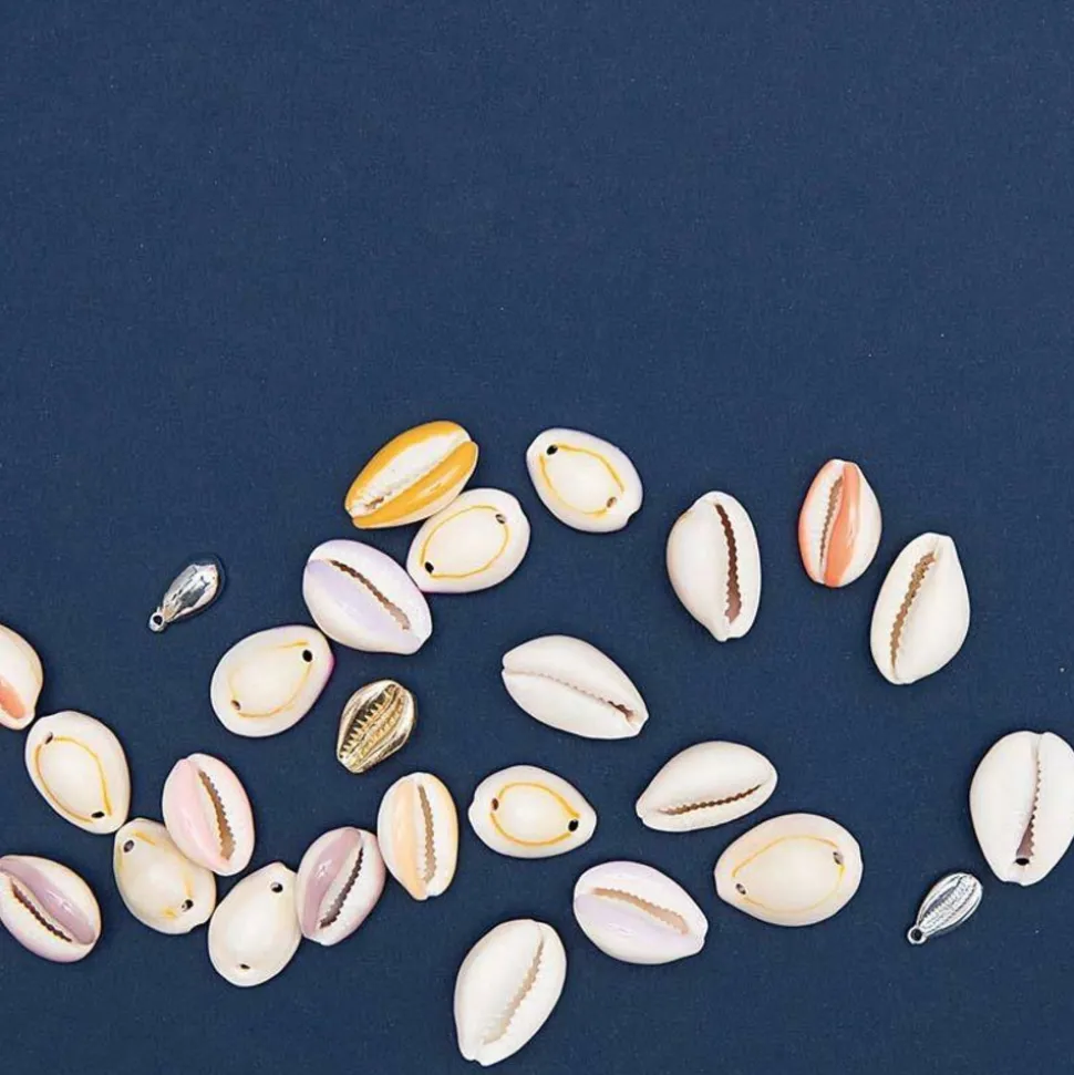 RICO DESIGN - 10 perles - coquillages pastel - 2 perforations