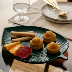 SECRET DE GOURMET - Centre de table feuille "yucatan" 34cm bleu canard