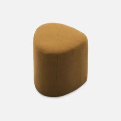 SWEEEK - Tabouret. Pouf en forme de galet en tissu moutarde. Tao l 60 x p 44 x h 40cm