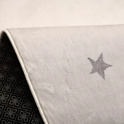 UNAMOURDETAPIS - Tapis enfant 120x170 bear gris, très doux et facile d'entretien